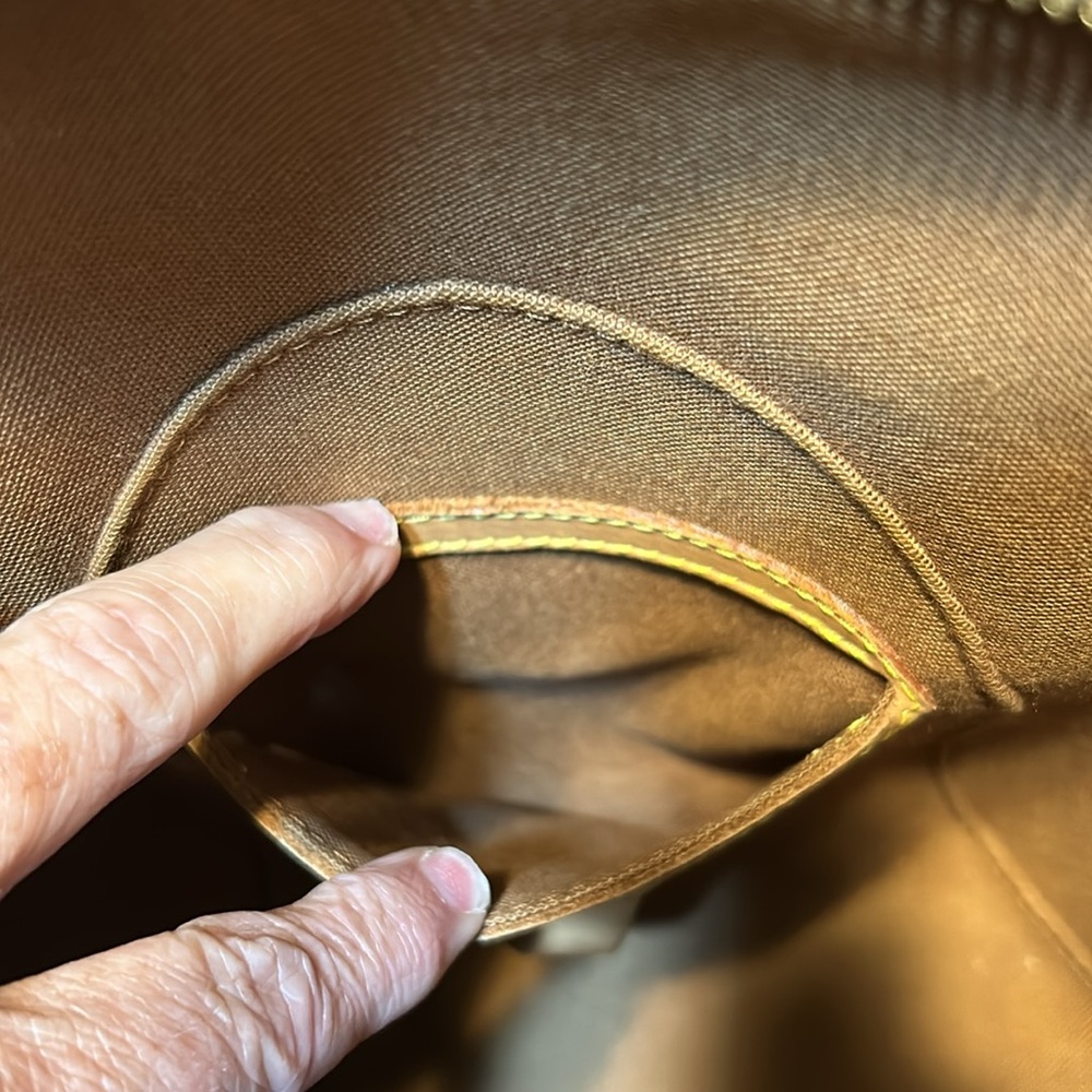 LV monogram Ellipse PM - Picture 10 of 17